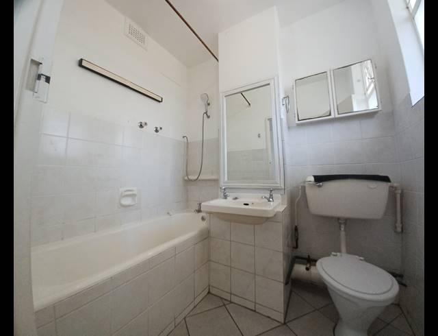1.5 BEDROOM APARTMENT TO LET IN MORNINGSIDE